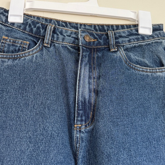 Rylee + Cru Barrel Leg Jeans - Picture 2 of 5